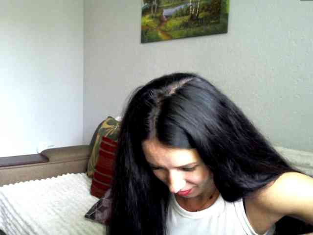 MilfLunna webcam