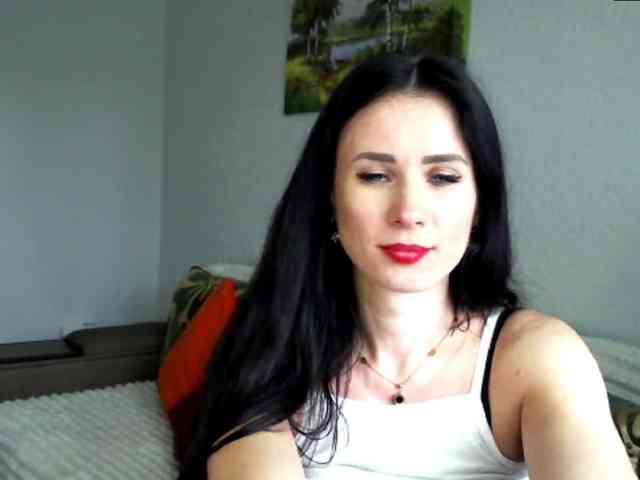 MilfLunna webcam