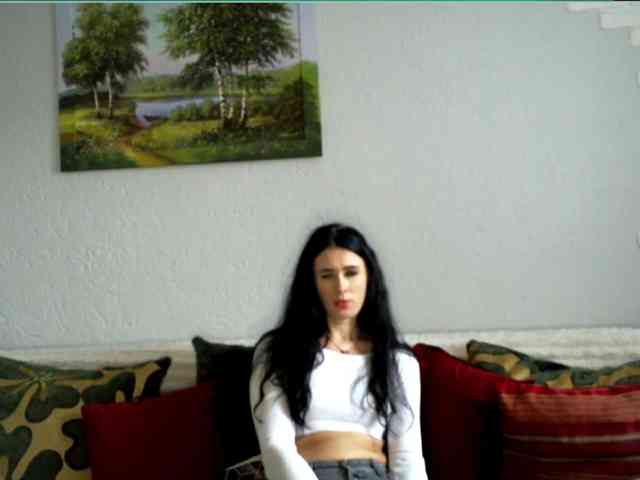MilfLunna webcam