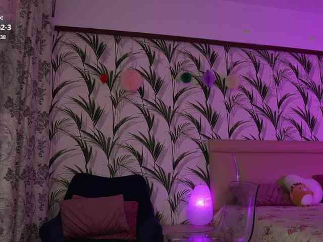 elinaxxx webcam