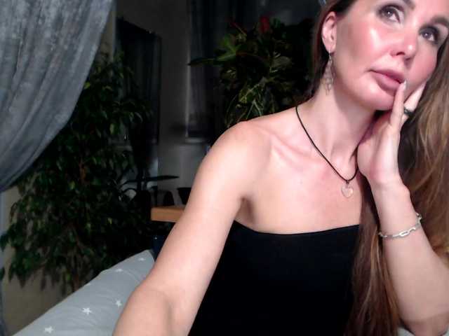 Aurora108's BongaCams show and profile