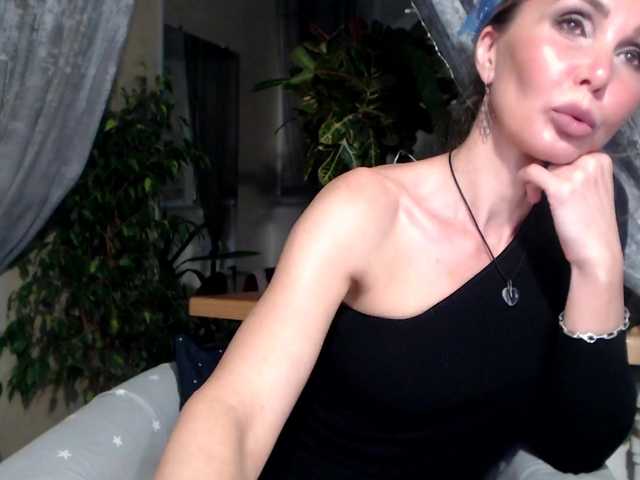 Aurora108's BongaCams show and profile