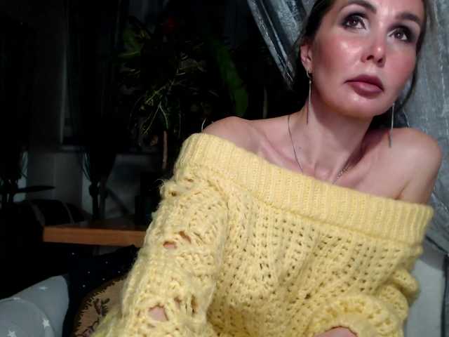 Aurora108's BongaCams show and profile