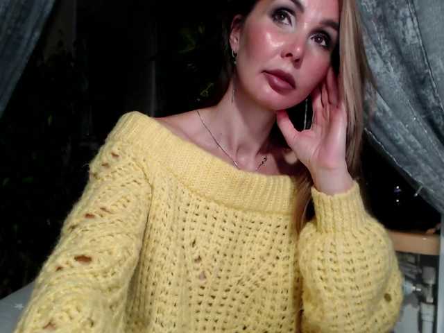 Aurora108's BongaCams show and profile