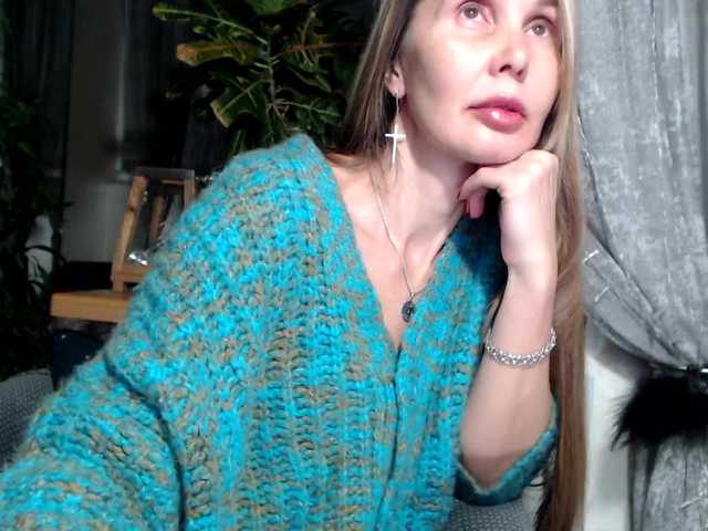 Aurora108's BongaCams show and profile