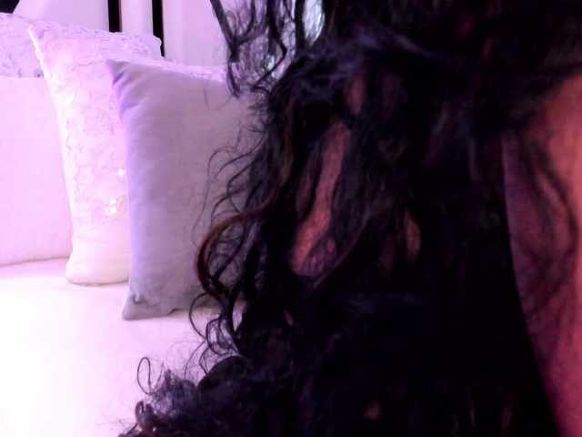 Valeriajade's BongaCams show and profile