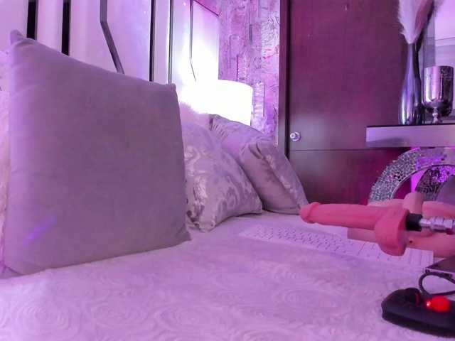 Valeriajade's BongaCams show and profile