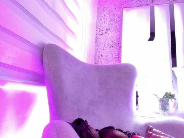 Valeriajade's BongaCams show and profile