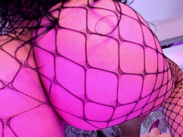 Valeriajade's BongaCams show and profile