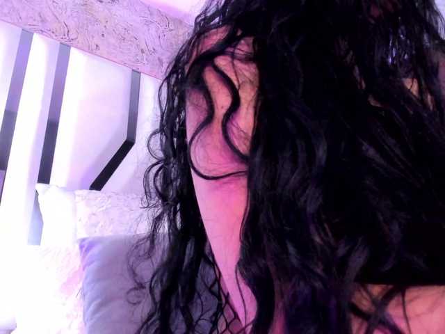 Valeriajade's BongaCams show and profile