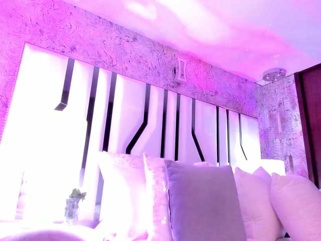 Valeriajade's BongaCams show and profile