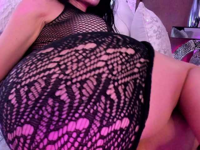 Valeriajade's BongaCams show and profile