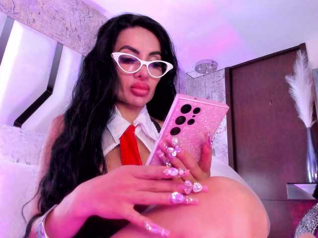 Valeriajade's BongaCams show and profile