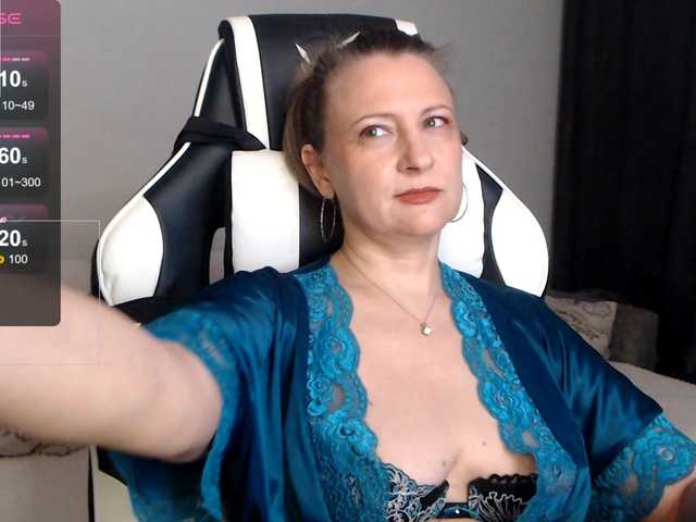 lovesupergerl's BongaCams show and profile