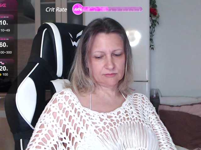  lovesupergerl chat room
