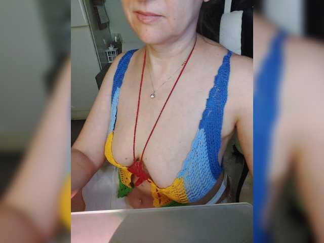 lovesupergerl's BongaCams show and profile
