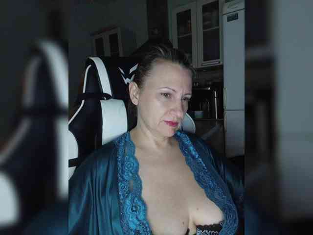 LoveSuperGerl webcam