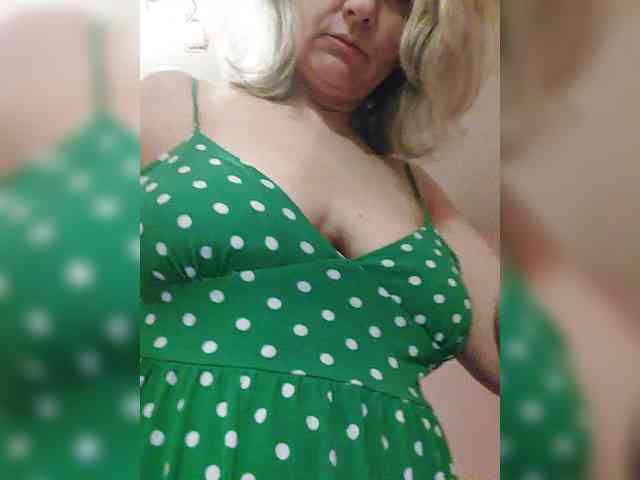 LoveSuperGerl webcam
