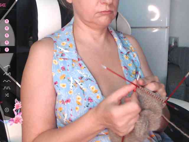 LoveSuperGerl webcam