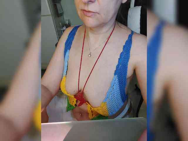 LoveSuperGerl webcam