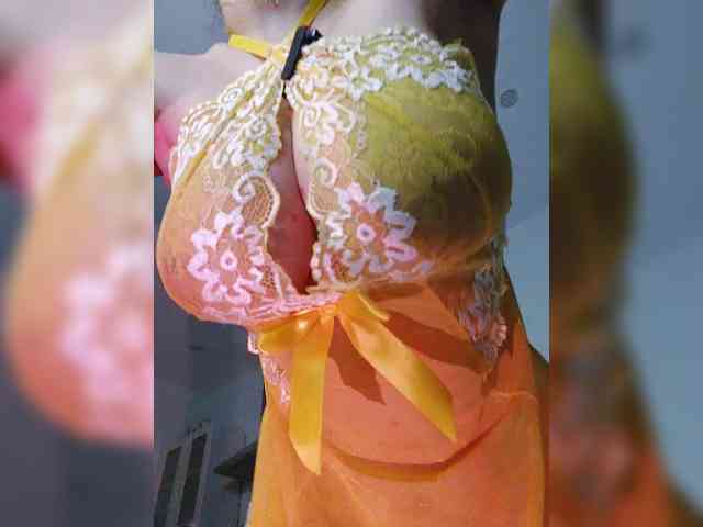 LoveSuperGerl webcam