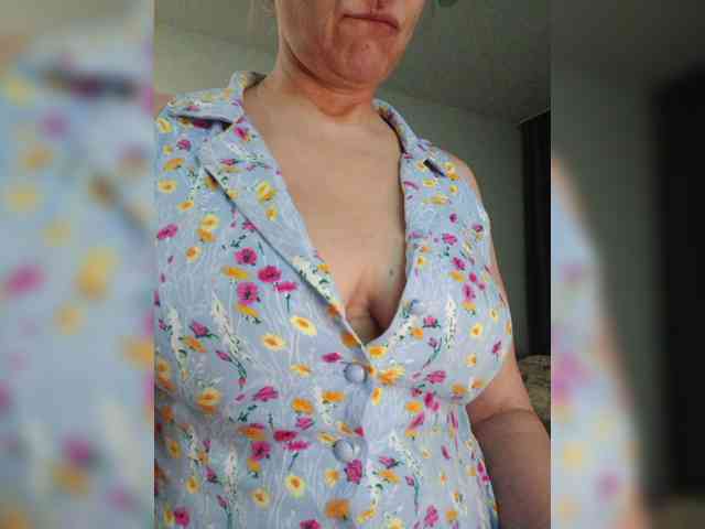 LoveSuperGerl webcam