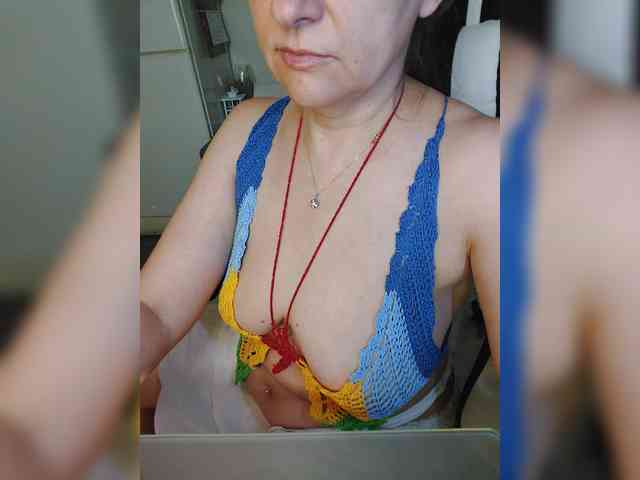 LoveSuperGerl webcam