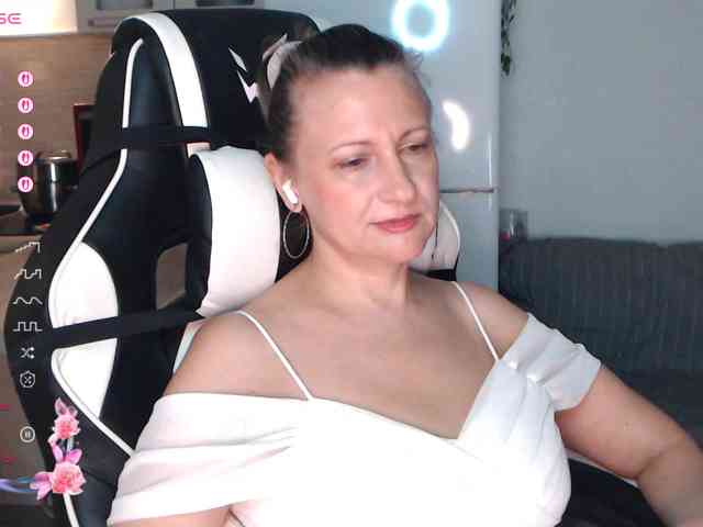 lovesupergerl Live Webcam on BongaCams