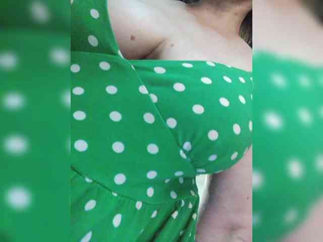 LoveSuperGerl webcam