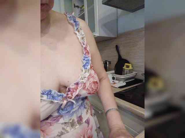 LoveSuperGerl webcam