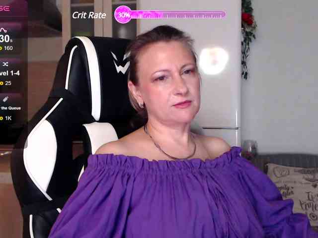 LoveSuperGerl webcam