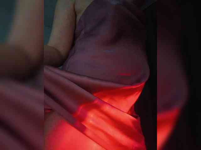 LoveSuperGerl webcam