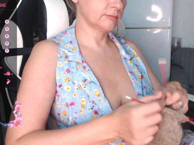 LoveSuperGerl webcam