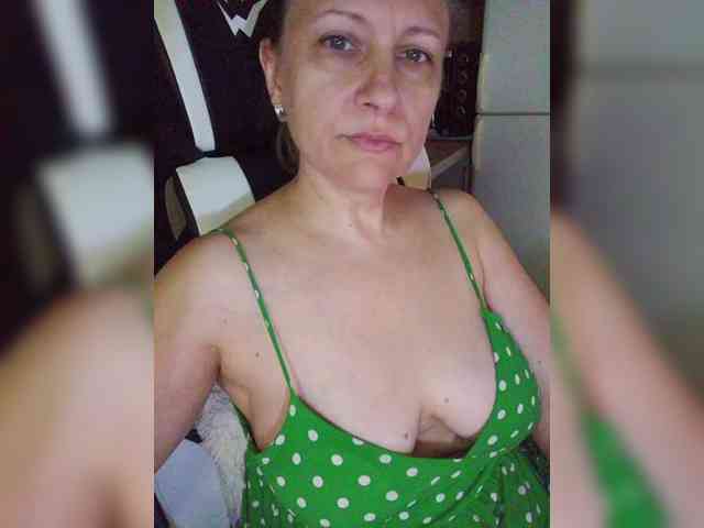 LoveSuperGerl webcam