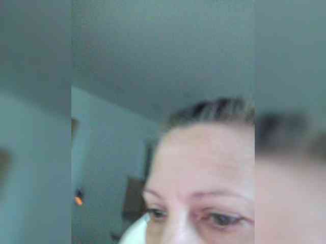 LoveSuperGerl webcam