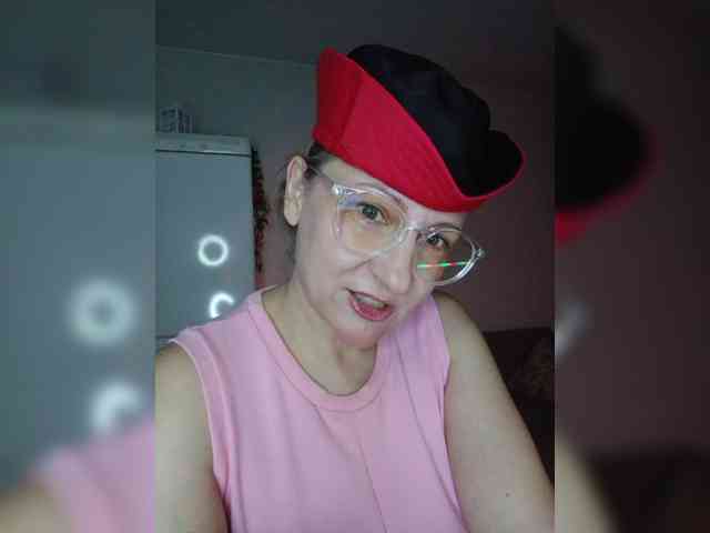 LoveSuperGerl webcam