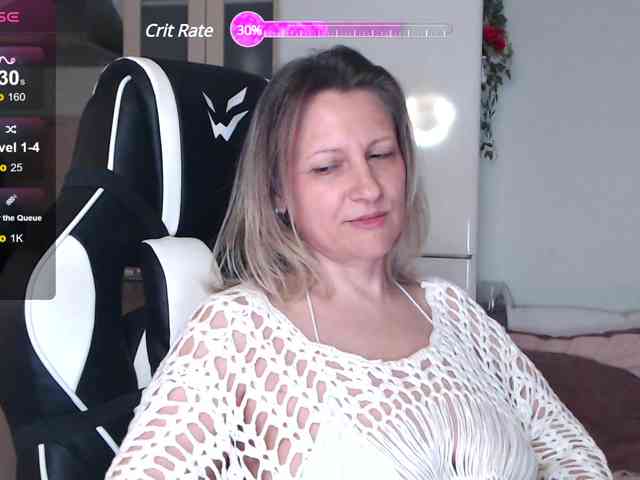 LoveSuperGerl webcam