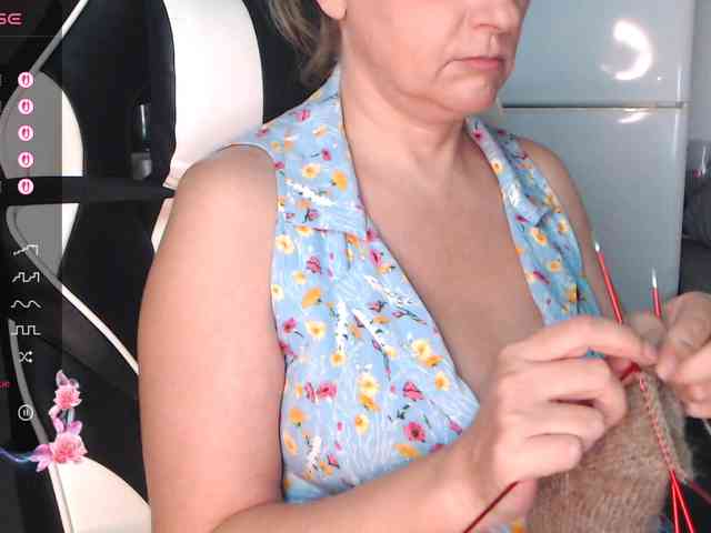 LoveSuperGerl webcam