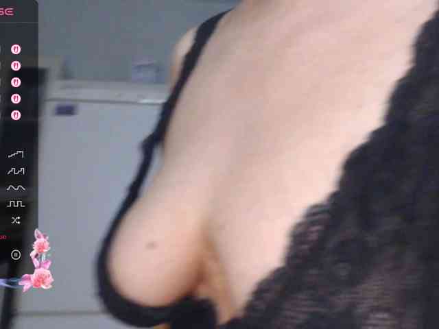 LoveSuperGerl webcam