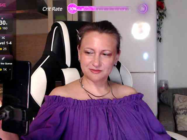 LoveSuperGerl webcam