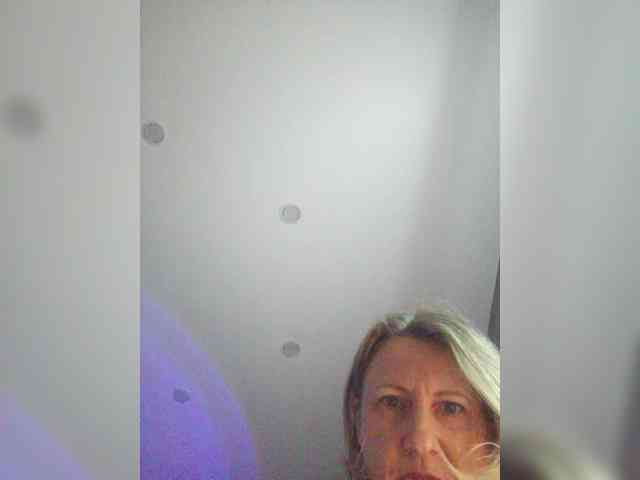 LoveSuperGerl webcam