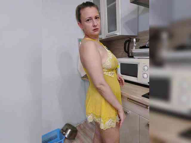 LoveSuperGerl webcam