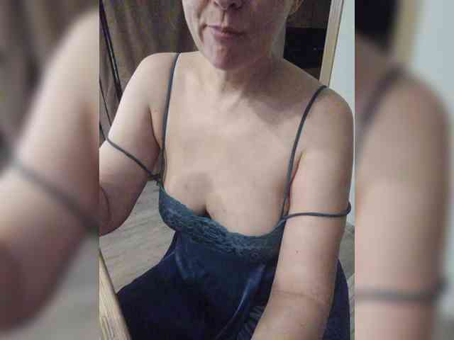 LoveSuperGerl webcam