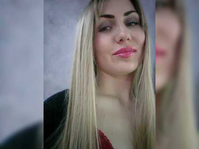 Cassssablanca's BongaCams show and profile