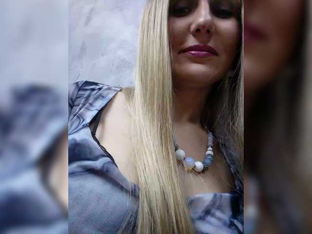 Cassssablanca Live Cam on BongaCams