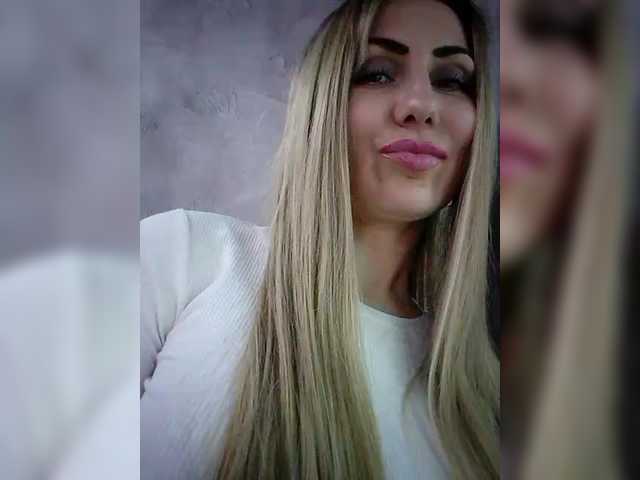 Cassssablanca's BongaCams show and profile