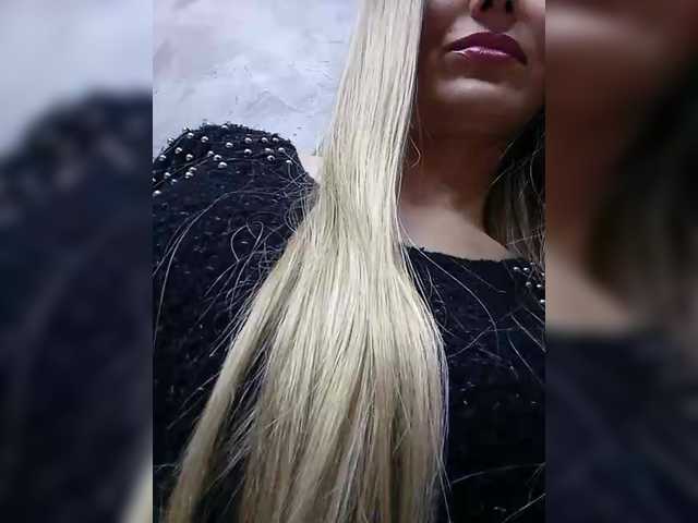 Cassssablanca's BongaCams show and profile