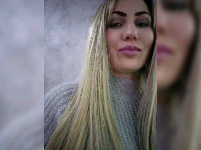 Cassssablanca's BongaCams show and profile