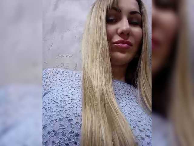 Cassssablanca's BongaCams show and profile