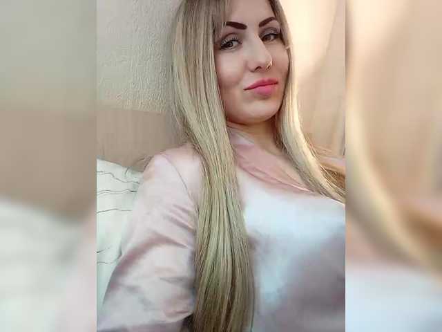 Cassssablanca's BongaCams show and profile